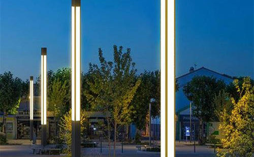 太阳能工业园区景观灯定制常见问题与解决方案